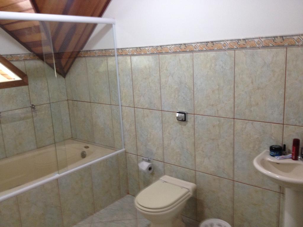 Casa Do Esquilo Campos Do Jordao Area Externa De 2000 M2别墅 客房 照片